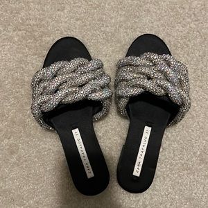 Zara large chain sandal. Size 37 blogger favorite